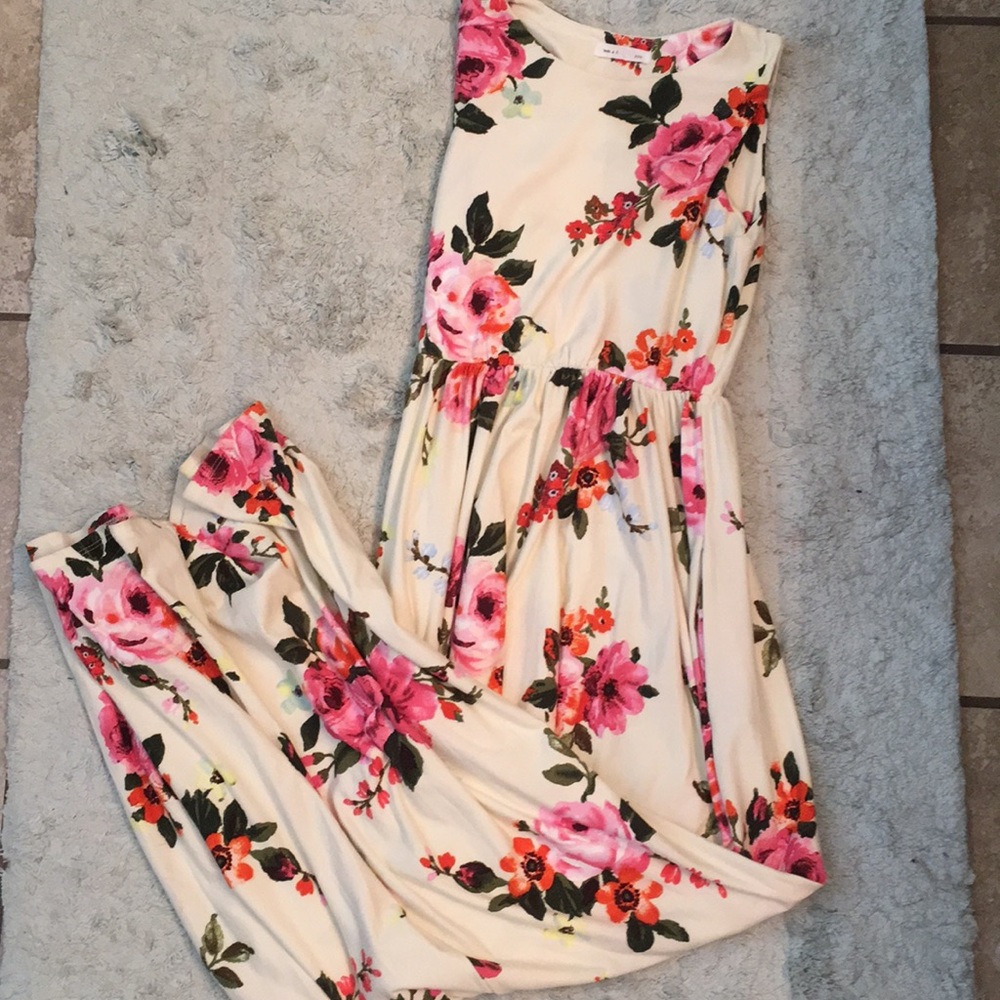 Reborn J Floral Maxi